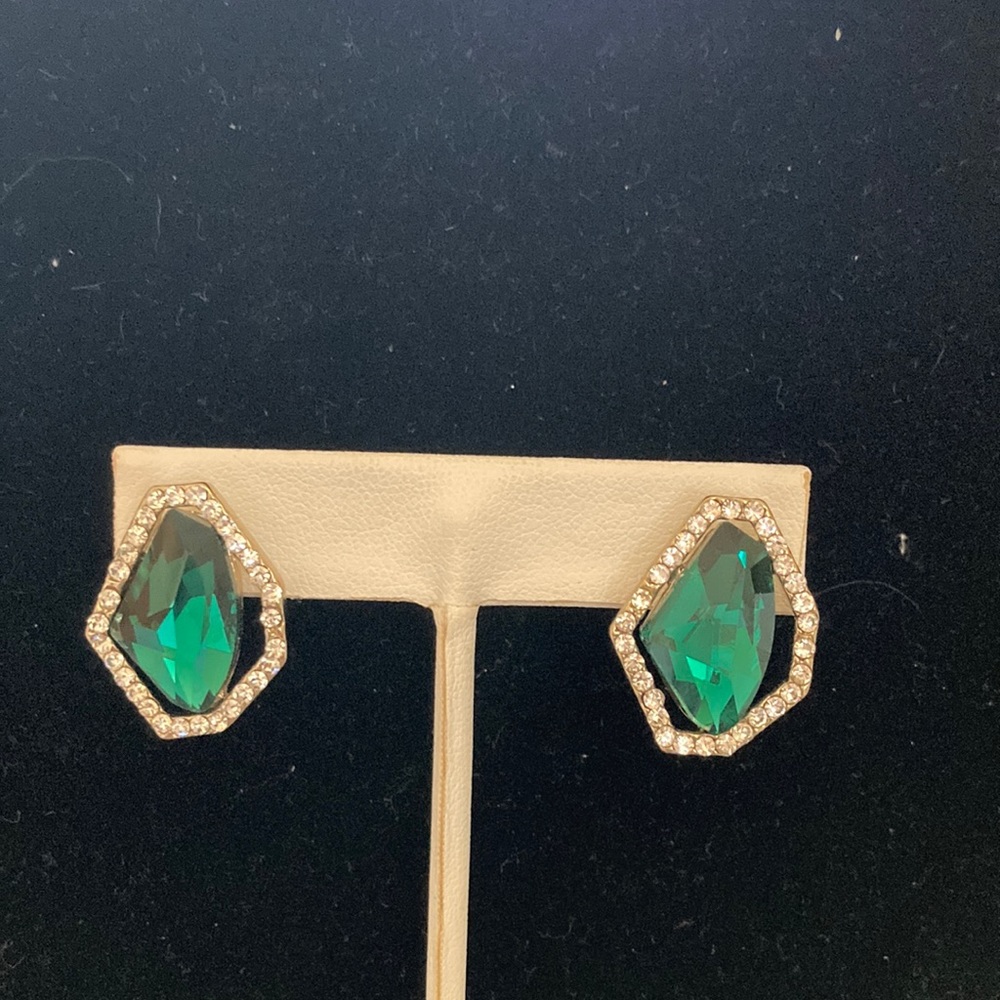 Emerald Green Stone with Rhinestones